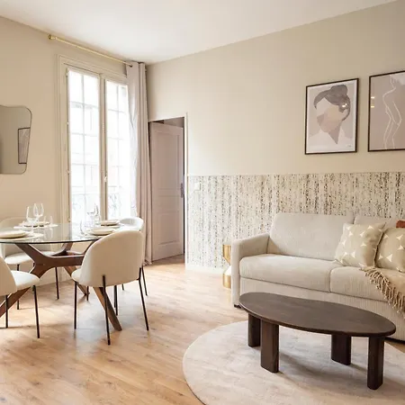 Elegant, Fully-equipped, Air-conditioned Le Pré-Saint-Gervais
