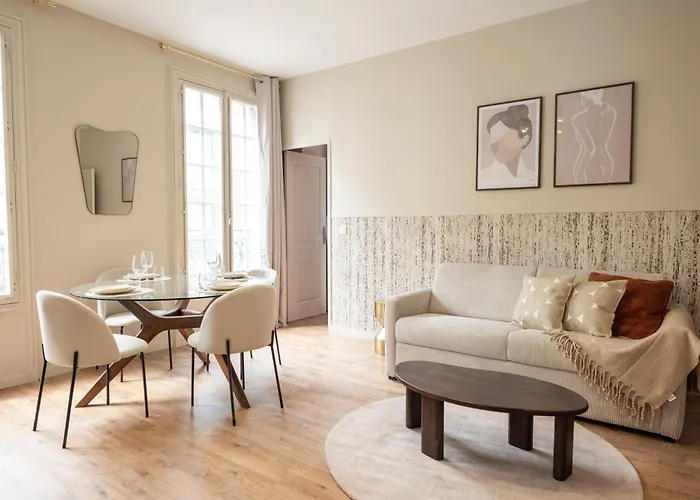 Elegant, Fully-equipped, Air-conditioned Le Pré-Saint-Gervais